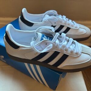 NWT Adidas Samba White and Black Sneakers